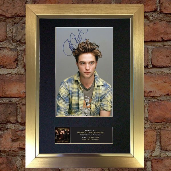 ROBERT PATTINSON NEW MOON Mounted Signed Photo Reproduction Autograph Print 27