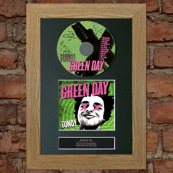 GREEN DAY Uno Album Signed CD COVER MOUNTED A4 Autograph Print 32