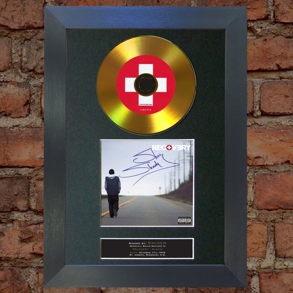 #113 Eminem - Recovery GOLD DISC Cd Album Signed Autograph Mounted Print