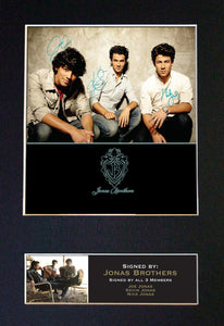 JONAS BROTHERS Mounted Signed Photo Reproduction Autograph Print A4 207