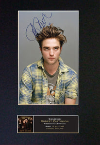 ROBERT PATTINSON NEW MOON Mounted Signed Photo Reproduction Autograph Print 27